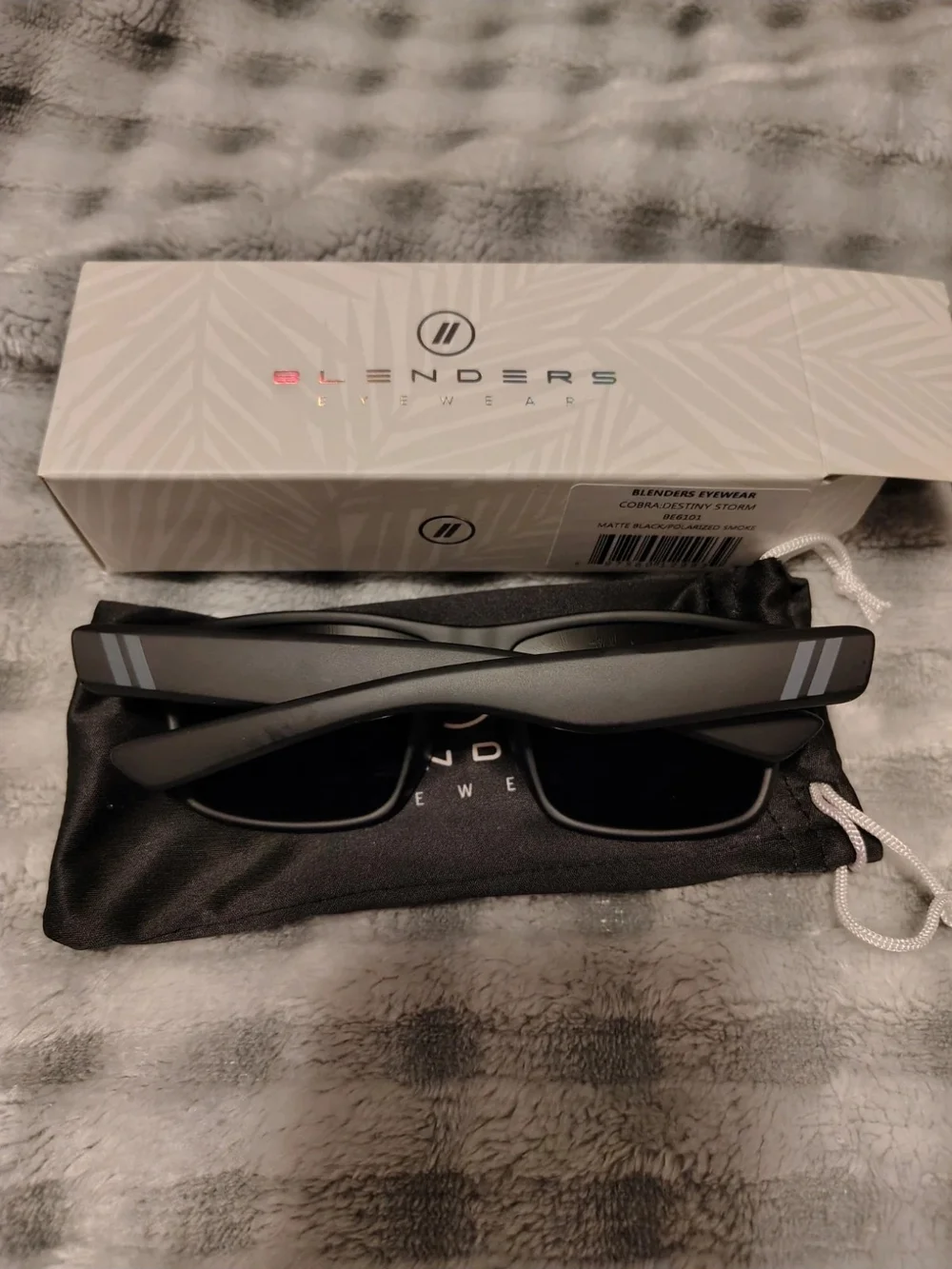 Blenders Men’s Matte Black Sunglasses – Polarized Everyday Shades